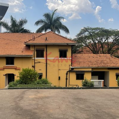 LAND FOR SALE IN nAKASERO KAMPALA