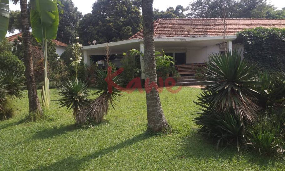 Land for sale in Bugolobi Kampala