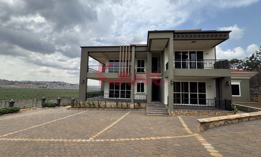 House For Sale inn Munyonyo Kampala